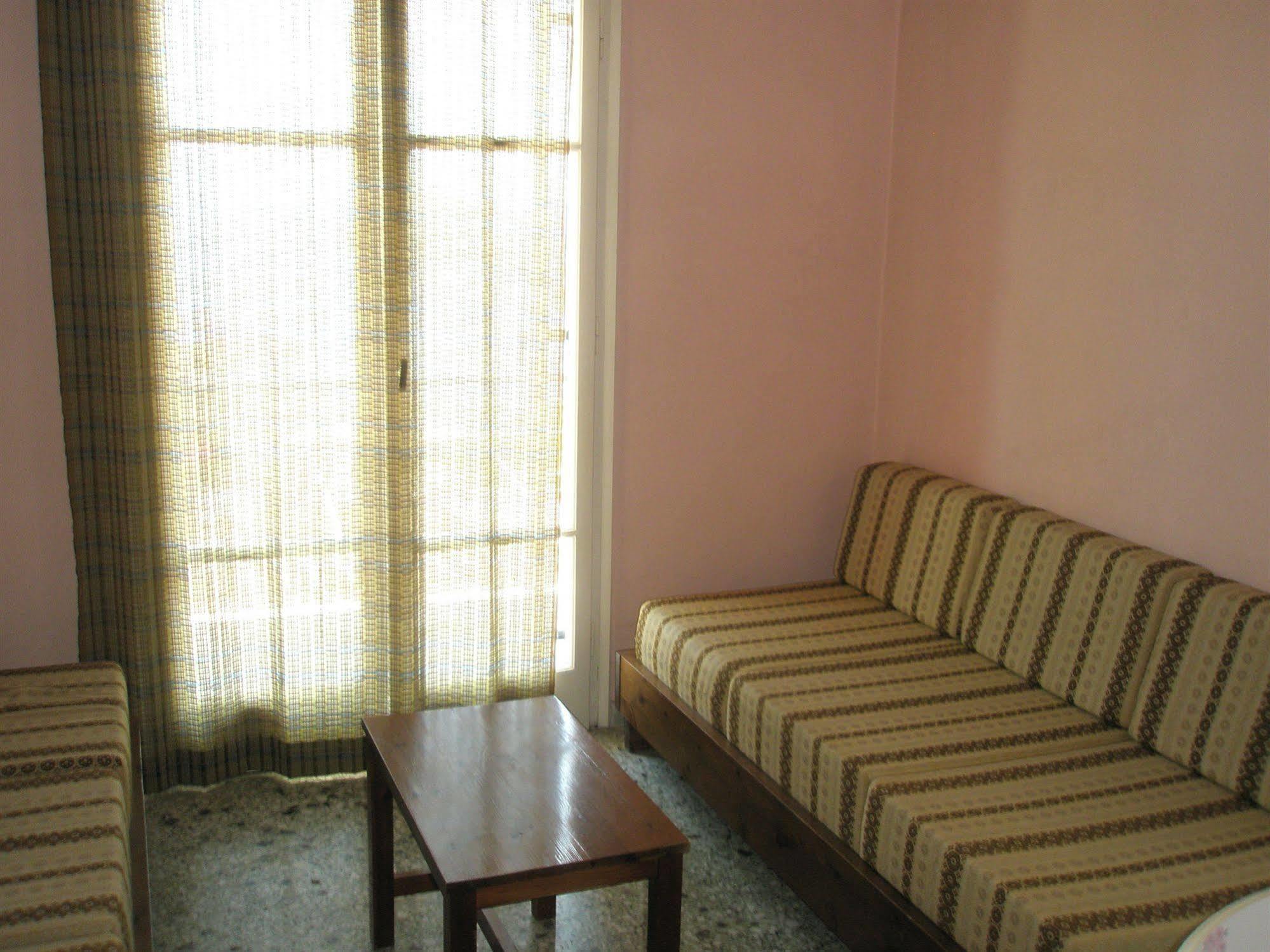 Faliraki Apartments Бенитсес Экстерьер фото